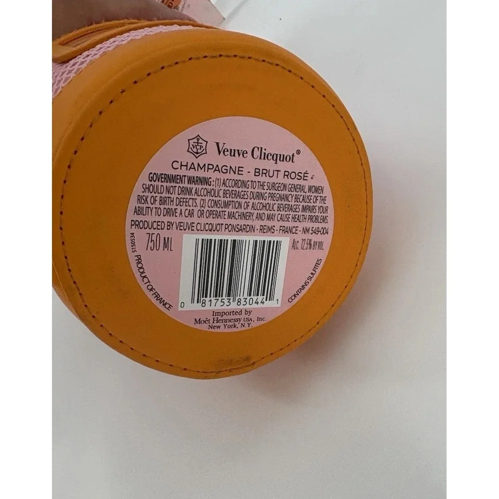 New with Tags Veuve Clicquot Rosé Champagne Bag Cooler Carrier 750mL France Rare